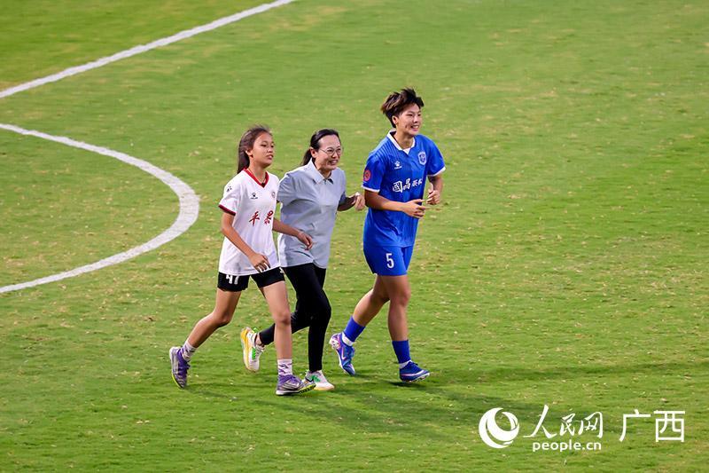 2026女超开幕 揭幕战广西平果呗侬2:2战平四川女足
