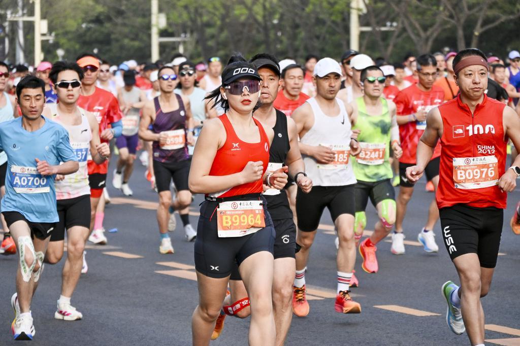 bti体育登录入口-王文杰带领中国半马进入101时代,中国路跑凭什么持续提速